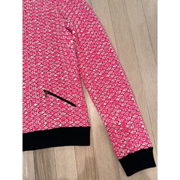 Chanel 19B Coco Neige Ski Pink Quilted Black Logo Wool Cardigan Zip Up Jacket 38 - Picture 9 of 16